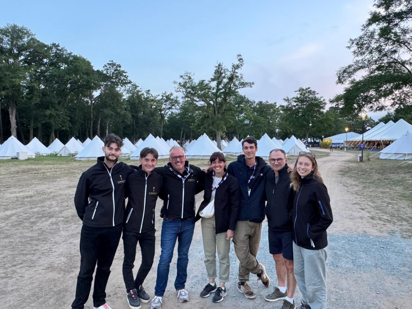 l'équipe d'acropolis